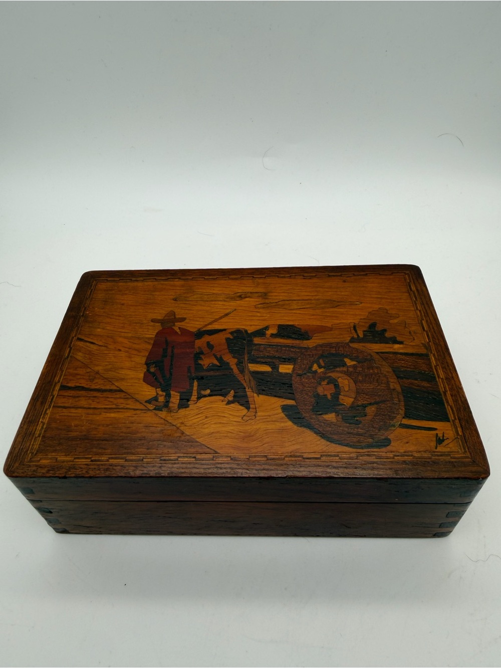 Rare 1970s Vintage Jesus Salmon Inlay Wood Cigarette Box